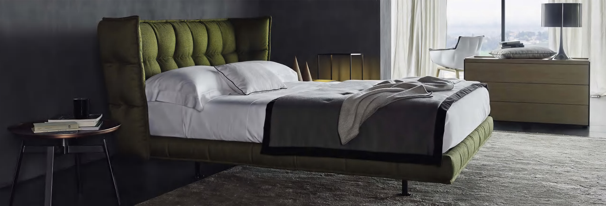 Contemporary Wingback Bed with Luxe Upholstery, DFUP 4037 01