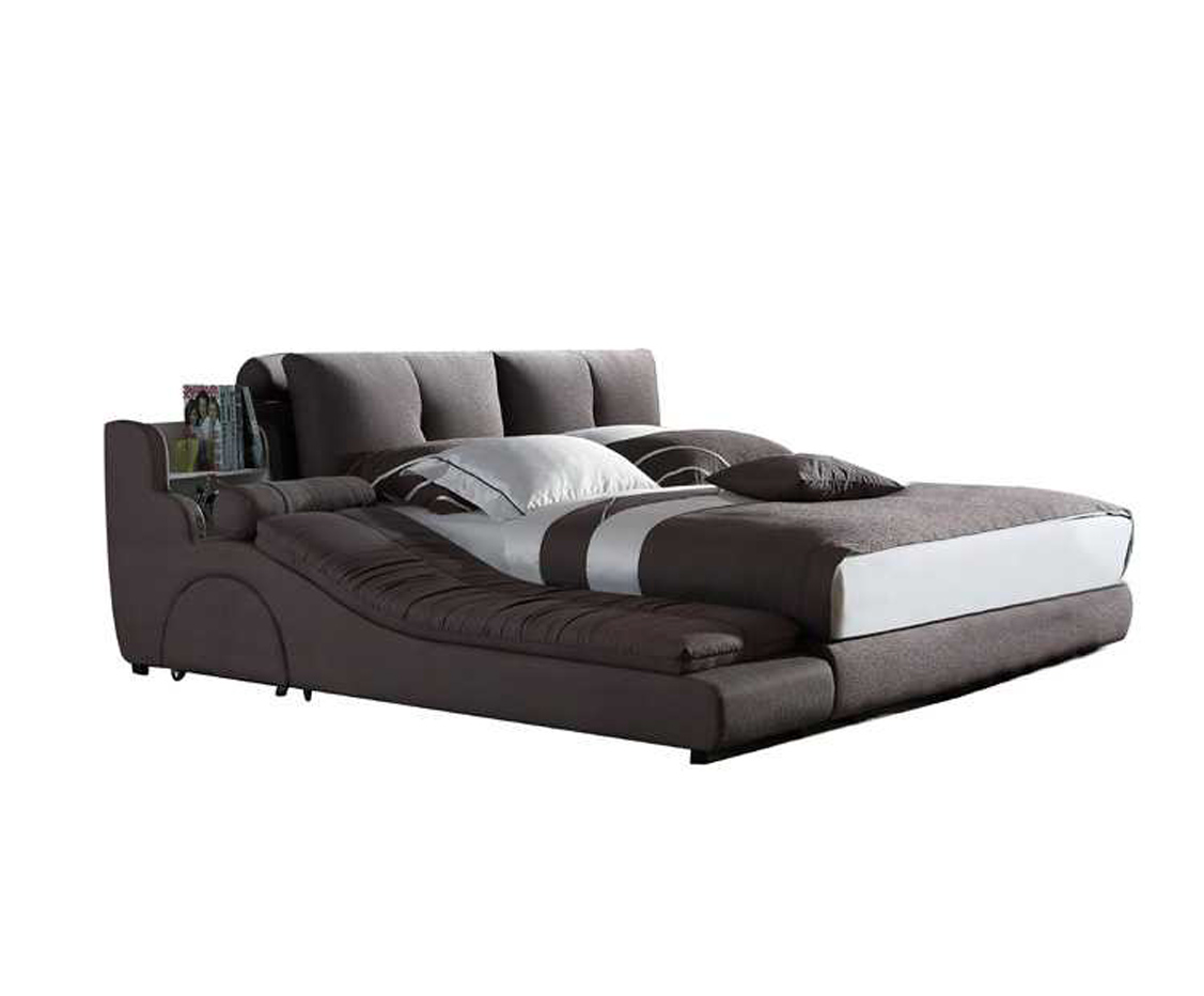 Ultramodern Wingback Bed with Contemporary Elegance, DFUP 4100 03