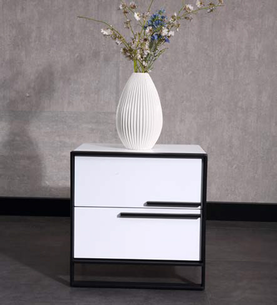 Minimalist Solid Wood Nightstand with Clean Design, DFUP 5037 03