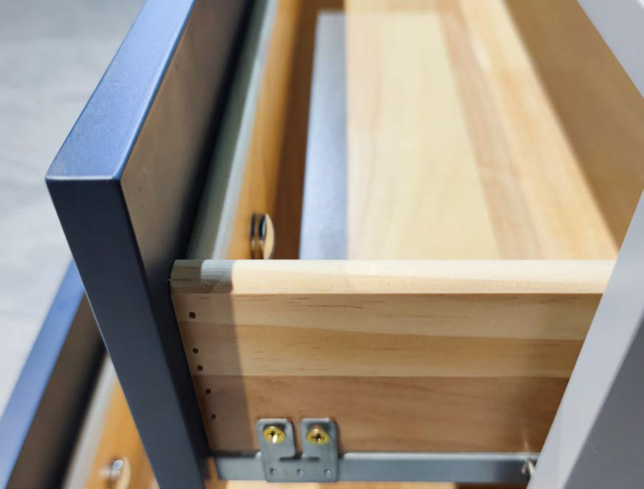 Contemporary Solid Wood Nightstand with Modern Elegance, DFUP 5157 02