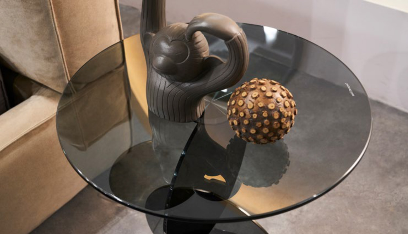 B1906 01 Elegant Ear Ring Style Coffee Table, B1906 01