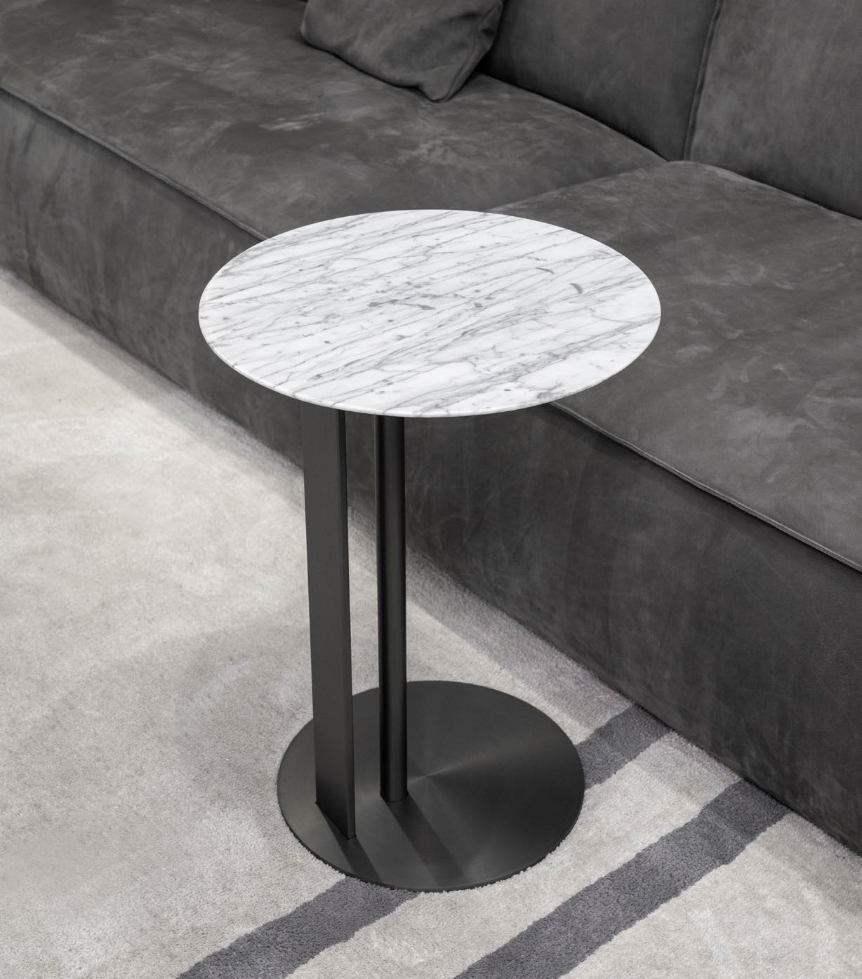 Round Venato Carrara Marble Coffee Table, B1907 01