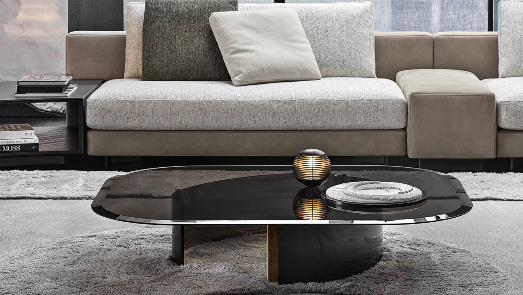 Duffy Round Coffee Table, C2009F 01