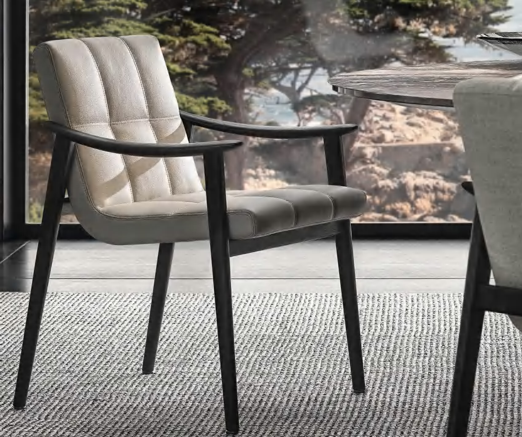 Simple Relaxing Dining Chair, DFUP 1024 01