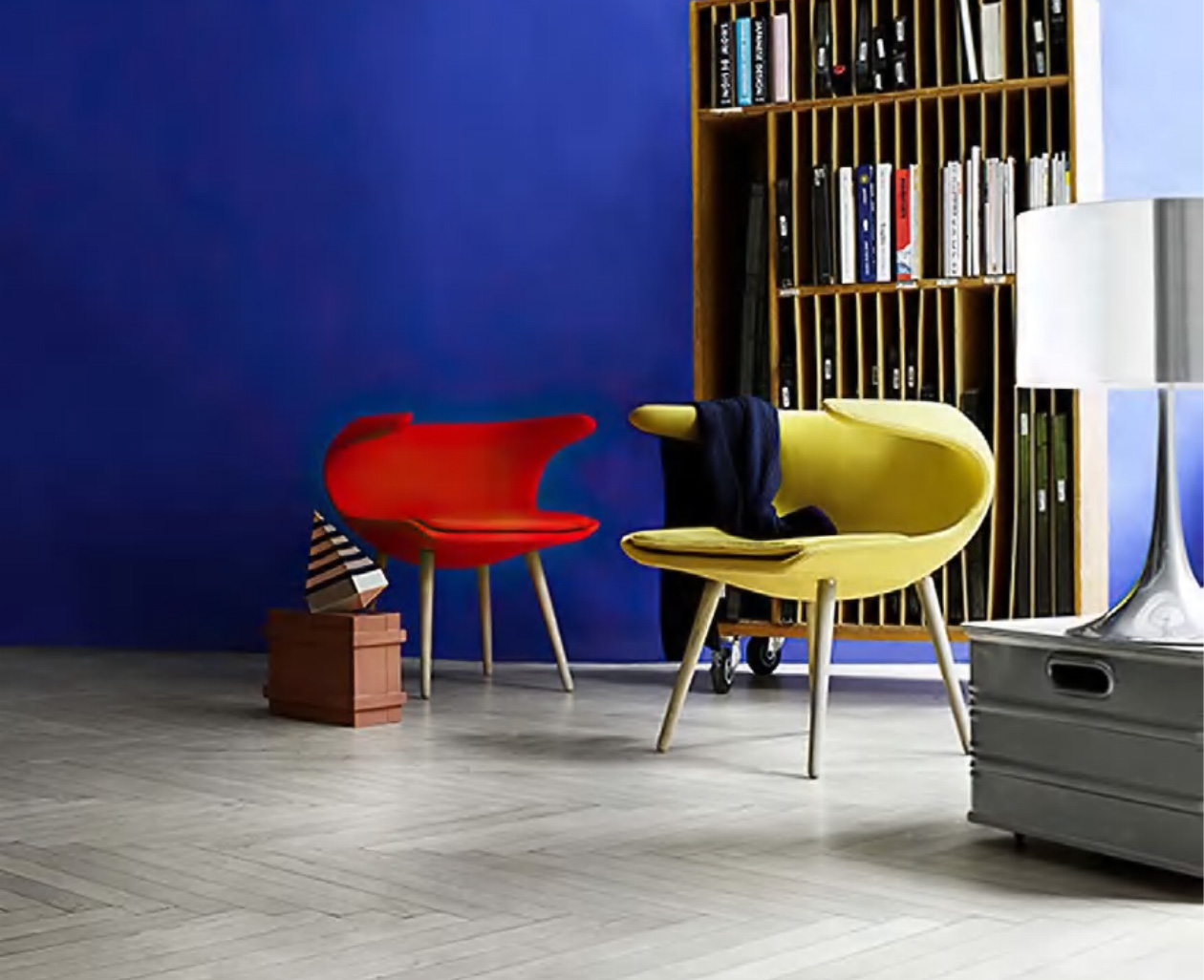 Unique Dining Chair With Fibreglass Structure, DFUP 1077 03