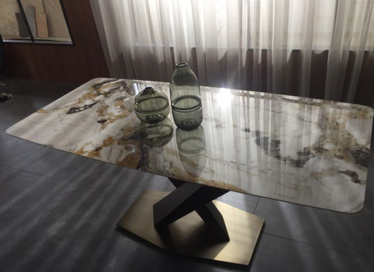 The Dancing Dining Table, T1905 02